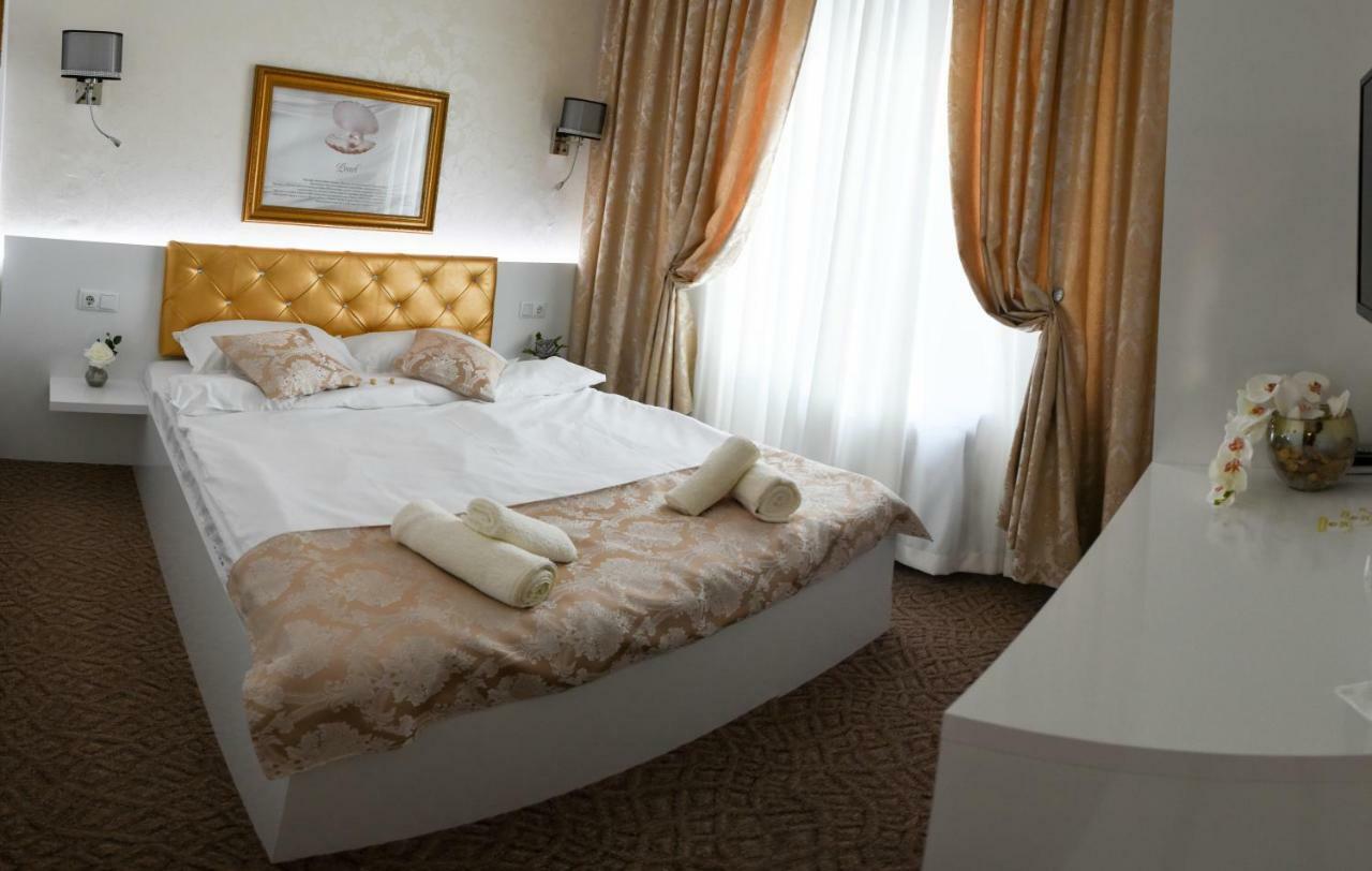 Golden Rooms Varna Bagian luar foto